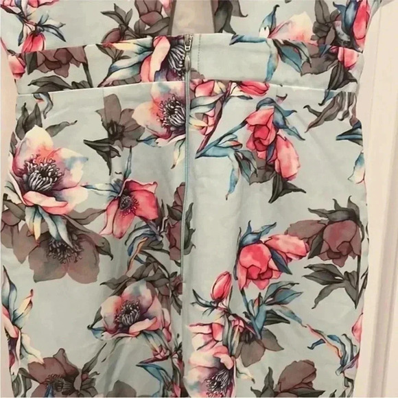 ASOS Paper Dolls Scuba Floral Pencil Dress Sz 4 - Picture 7 of 9
